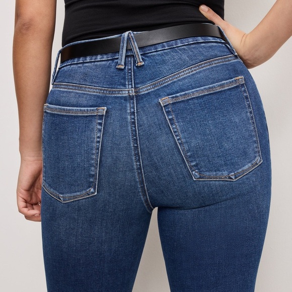 Good American Blue Straight Leg Jeans - Picture 16 of 16